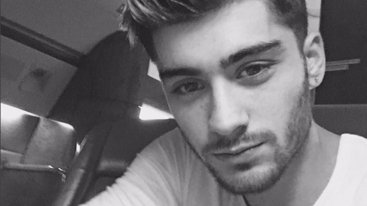 zayn malik, selfie bianco e nero