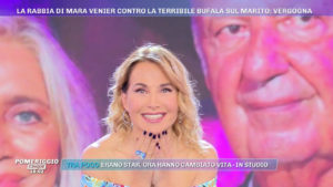 Pomeriggio 5, Barbara elogia Mara Venier e le fa un’inaspettata proposta Pomeriggio 5, Barbara elogia Mara Venier e le fa un’inaspettata proposta