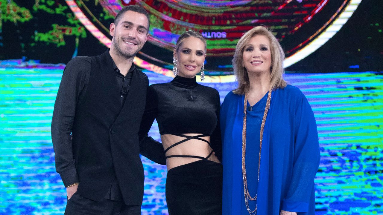 ilary blasi con zorzi e zanicchi