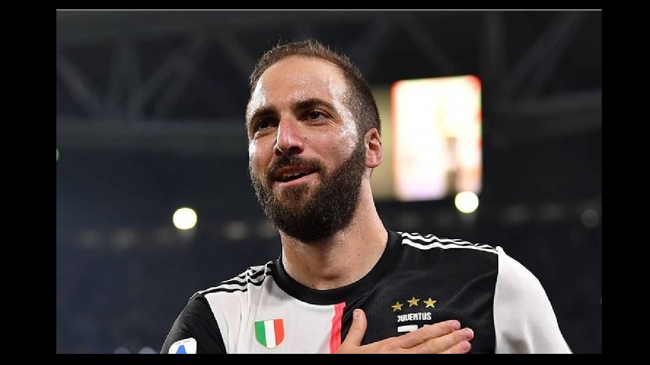 Morta la madre di Higuain