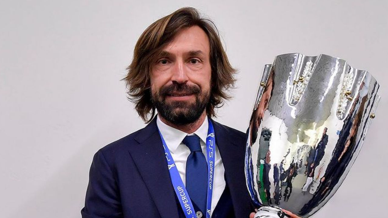 pirlo con coppa in mano