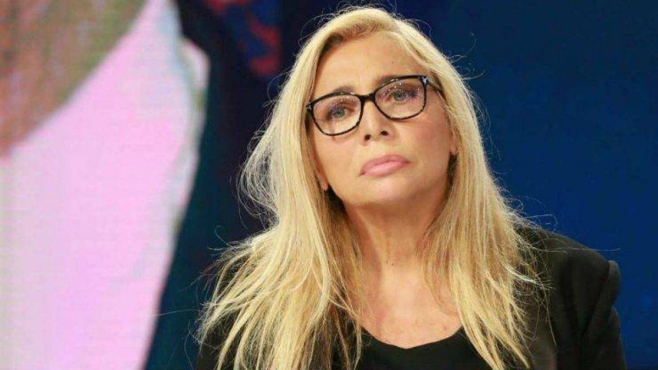 Mara Venier intervento chirurgico