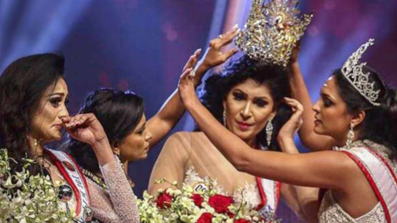 miss mondo strappa la corona a miss sri lanka