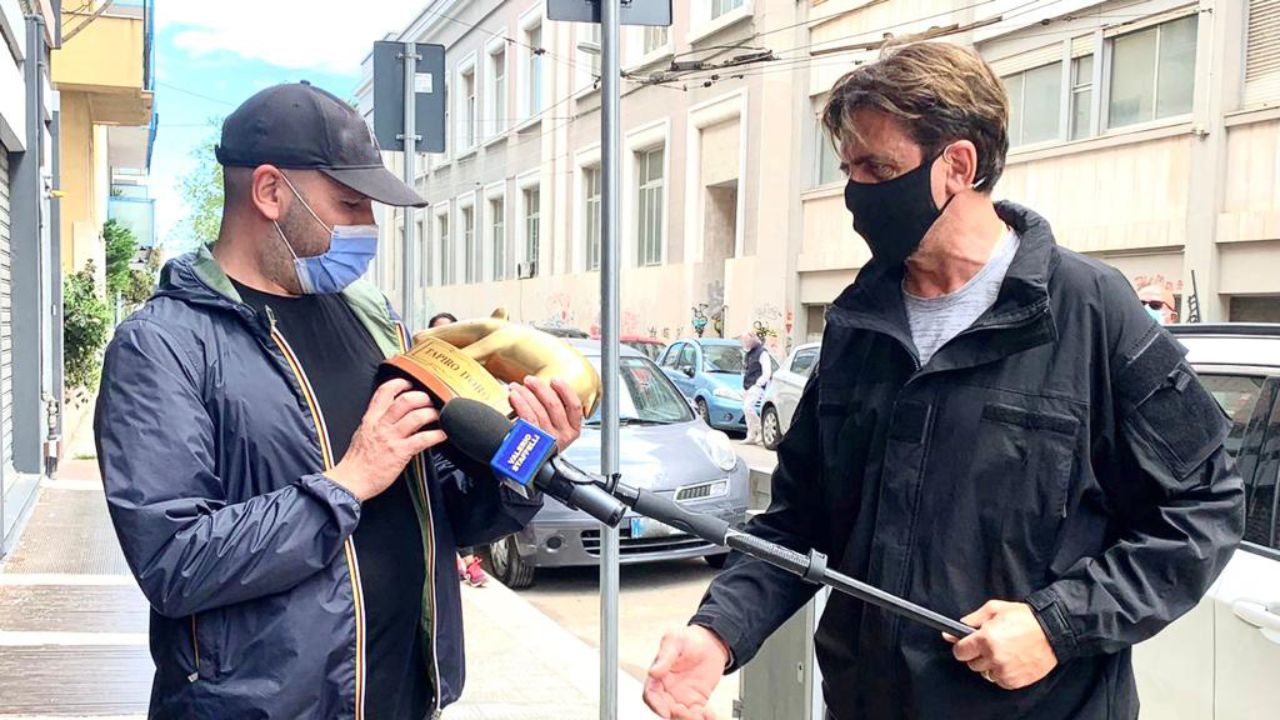 tapiro a checco zalone per i david