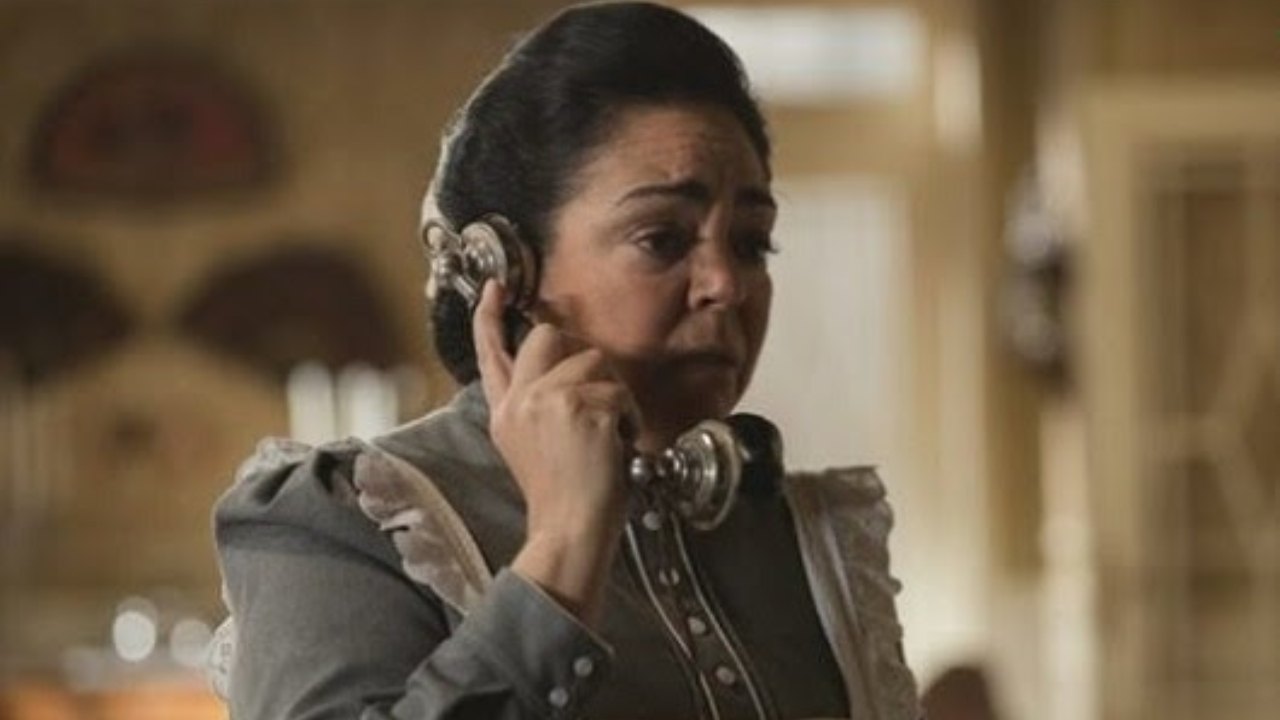 una vita, arantxa e la telefonata misteriosa