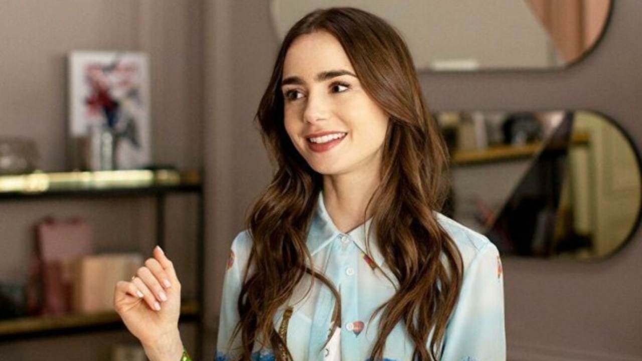 l'attrice lily collins in emily in paris