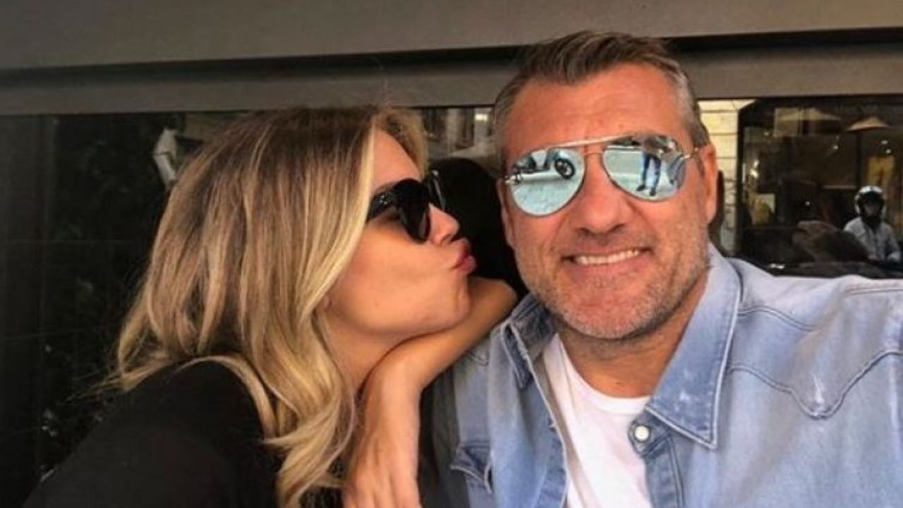 bobo vieri e costanza selfie con occhiali