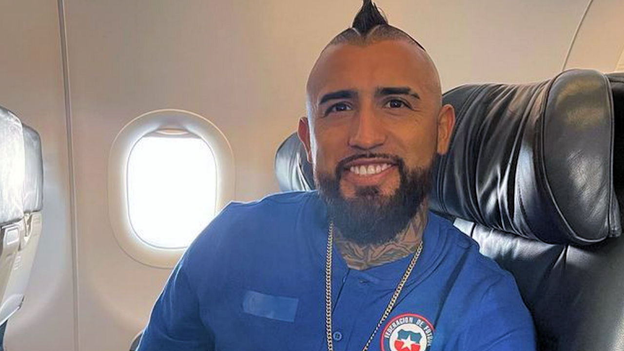 arturo vidal sorride