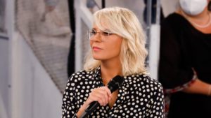 maria de filippi anticipazioni amici 6 febbraio