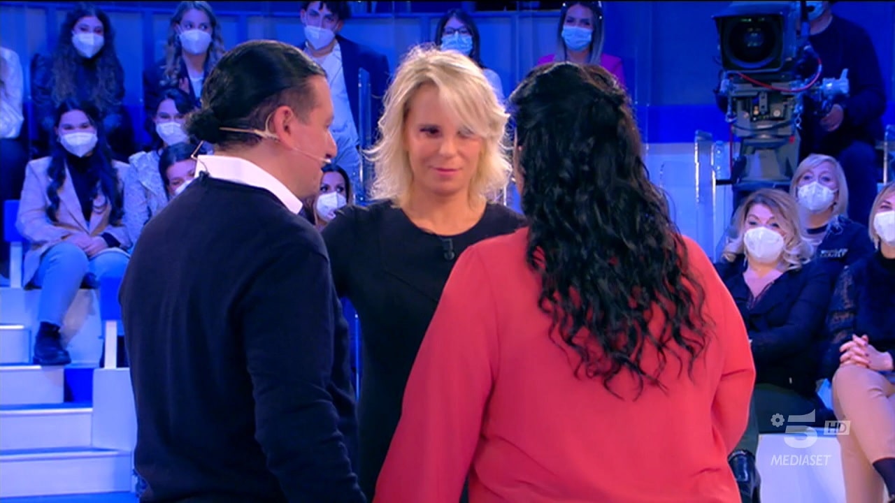 Maria De Filippi, Salvatore e la sorella