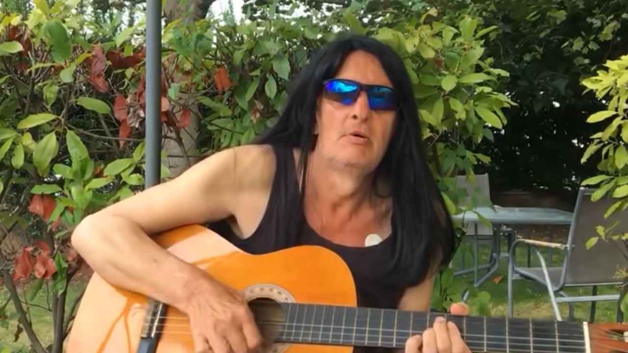 richard benson con la chitarra