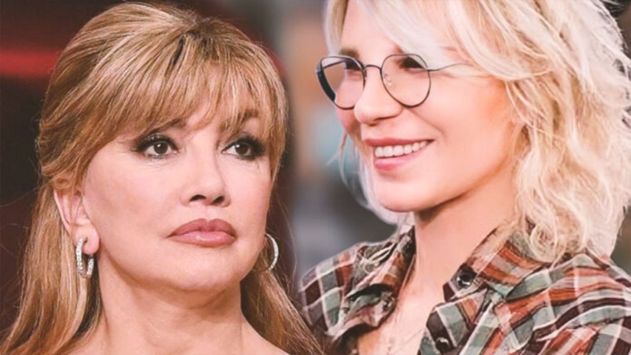 Milly Carlucci Maria De Filippi mosse