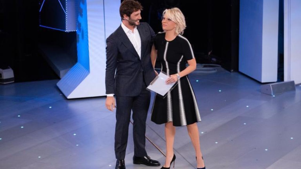 maria de filippi con stefano de martino