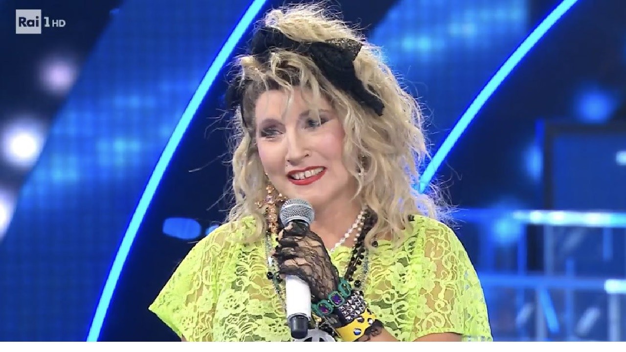 Jo Squillo è Madonna a Tale e Quale