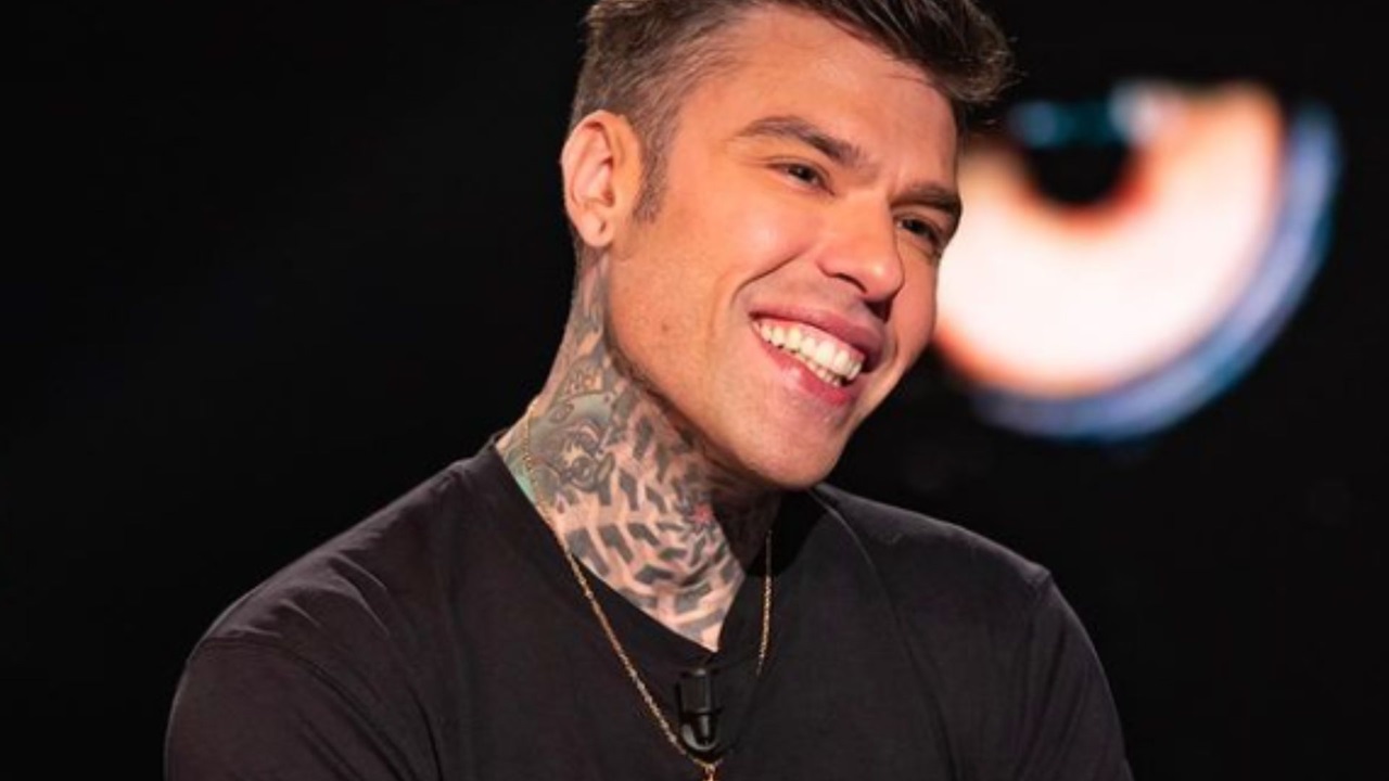 Fedez sorriso tv