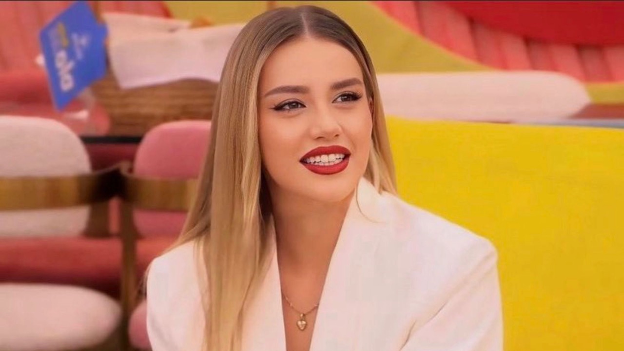 Heidi Baci Grande Fratello albanese