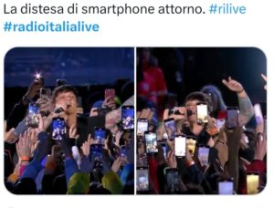 Il web commenta l'uso dei cellulari