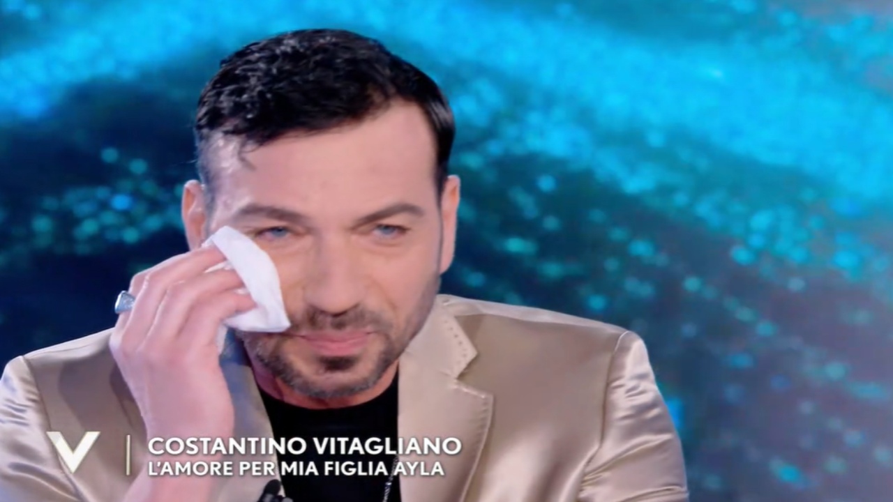 Costantino Vitagliano si commuove a Verissimo