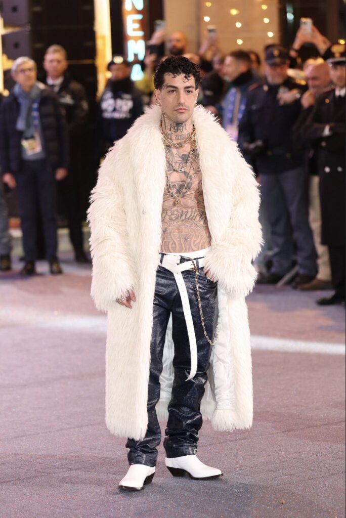 tony effe sanremo look