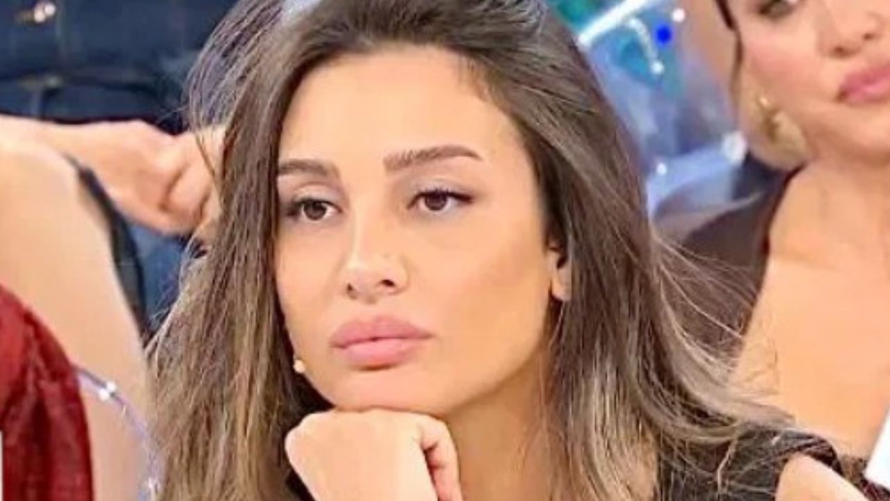 Cristina Ferrara Lascia Uomini e Donne