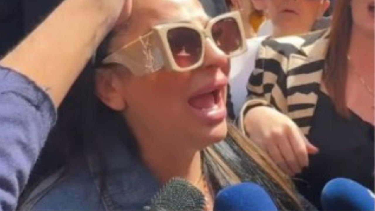 Rita De Crescenzo Politica Annuncio