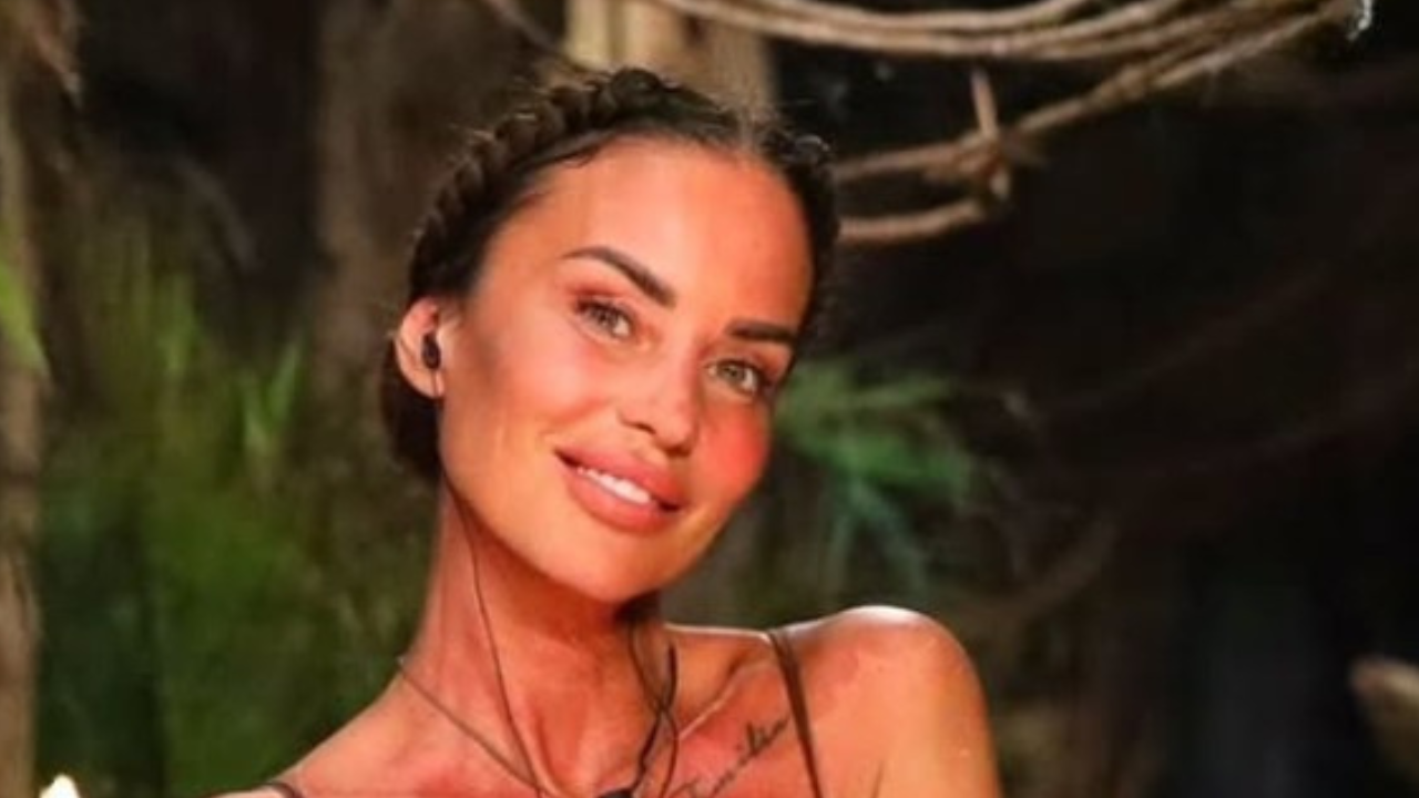 Antonella Mosetti Rompe Silenzio Dopo Uscita Isola Dei Famosi