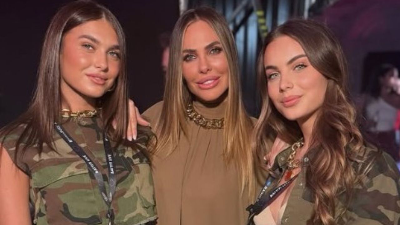 Ilary Blasi Foto Chanel Melissa Polemica Social