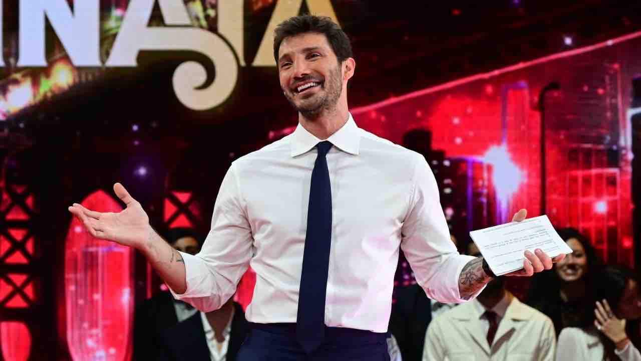 Stefano De Martino, nuova fiamma