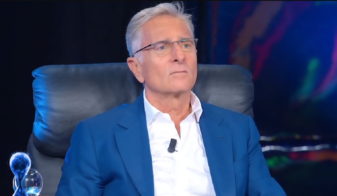 Paolo Bonolis nella prima puntata di Tu sì que vales