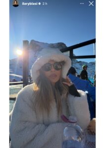 Ilary Blasi con l'anello di Bastian Muller