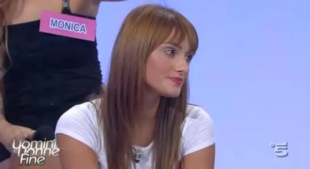 Corteggiatrice-Uomini-e-Donne