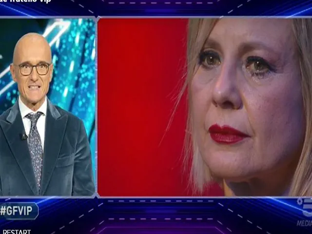 gf vip signorini piange per storia di antonella elia