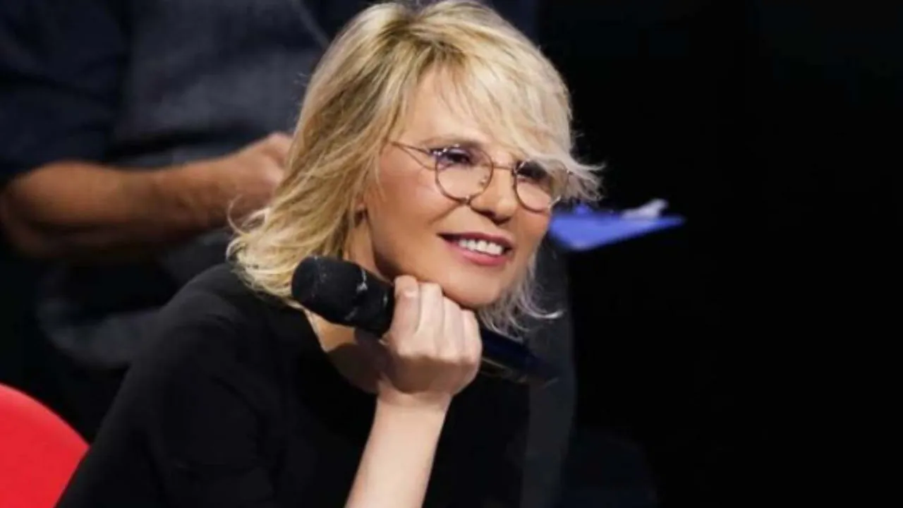 maria de filippi serale amici