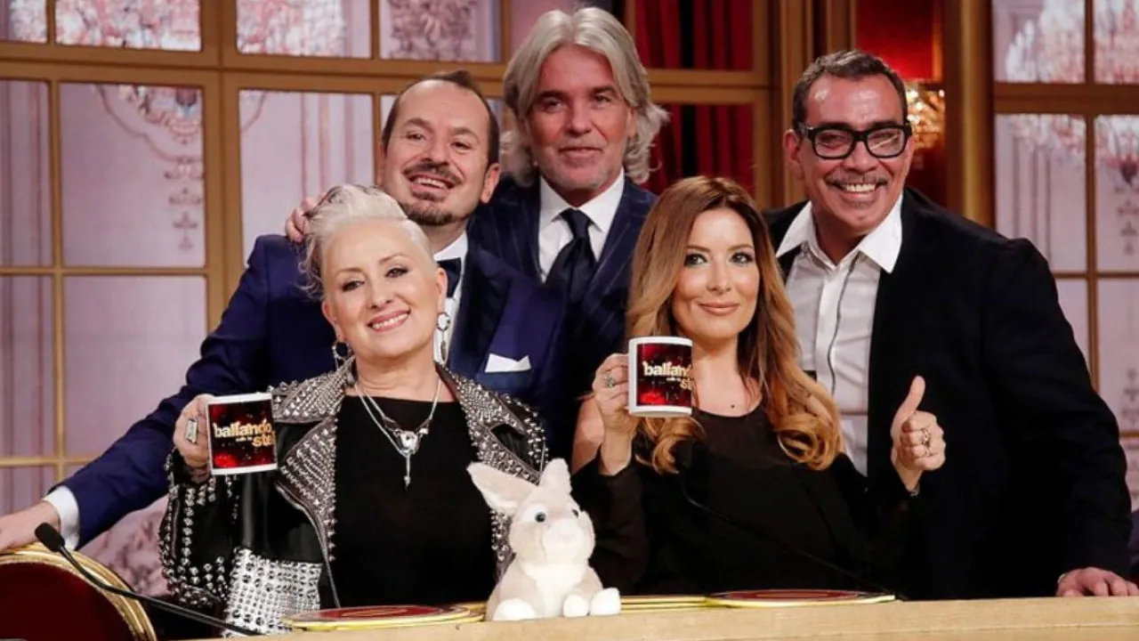 Ballando con le Stelle 2026, cambiamenti in giuria