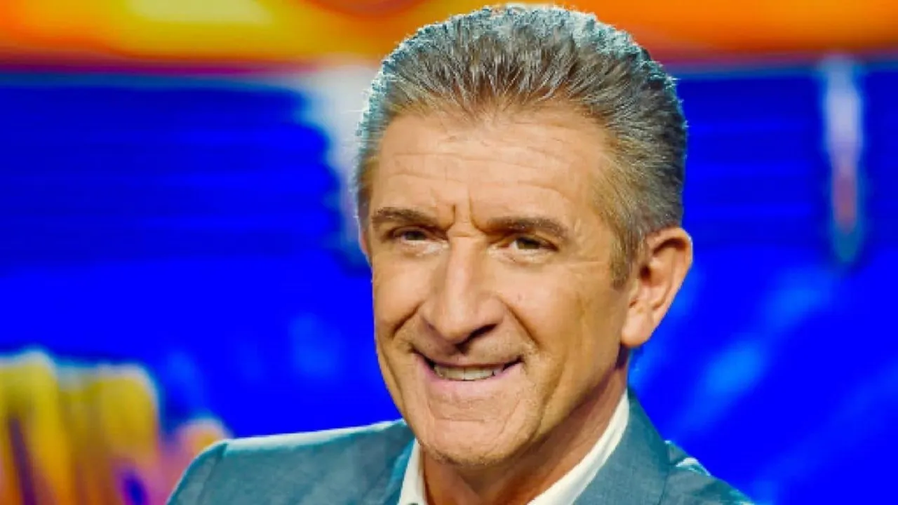 Ezio Greggio futuro Striscia la Notizia