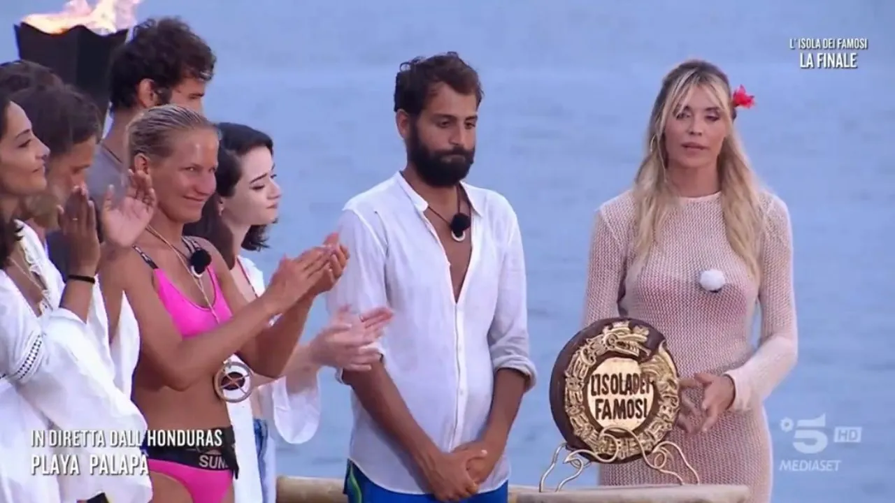 isola dei famosi 2024, ha vinto aras senol