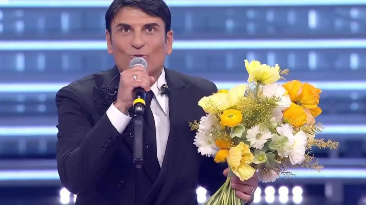 Sal Da Vinci incanta il Teatro Ariston