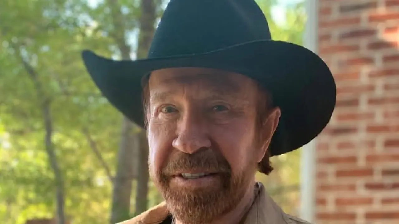 Addio a Chuck Norris