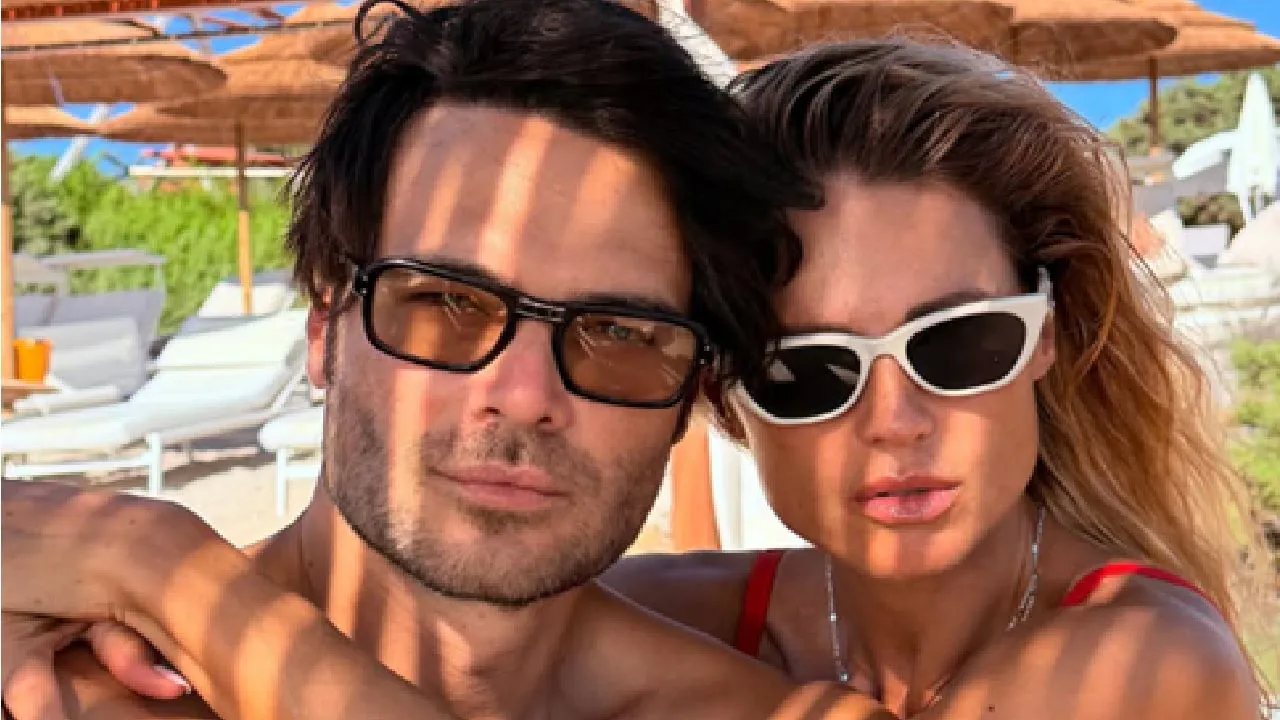 Giulio Berruti e Michelle Hunziker in Sardegna