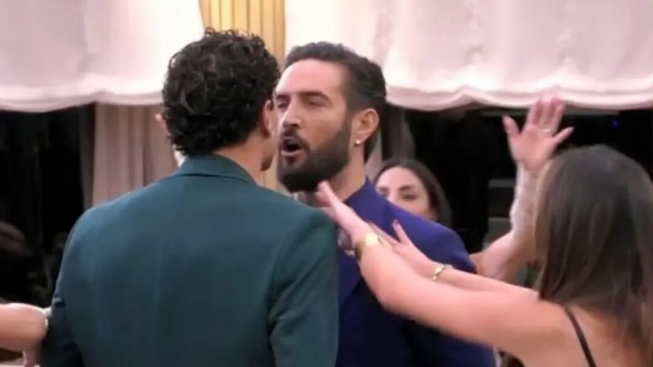Scontro tra Alex Belli e Roncaccia